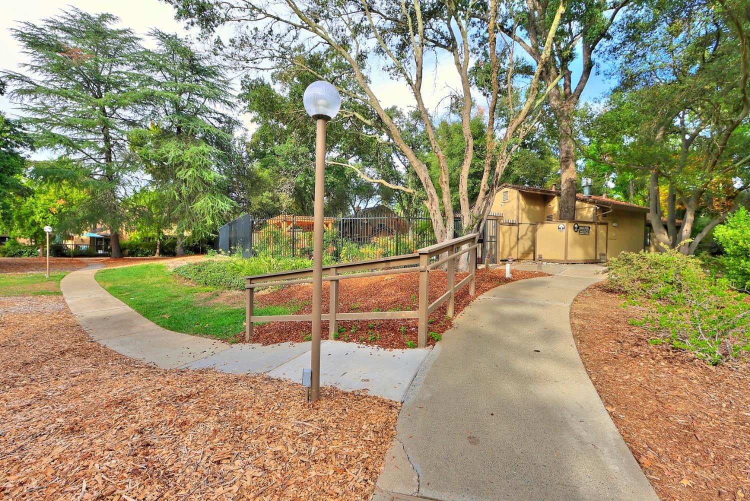 Photo #35: 223100994 Listing: Photo #35