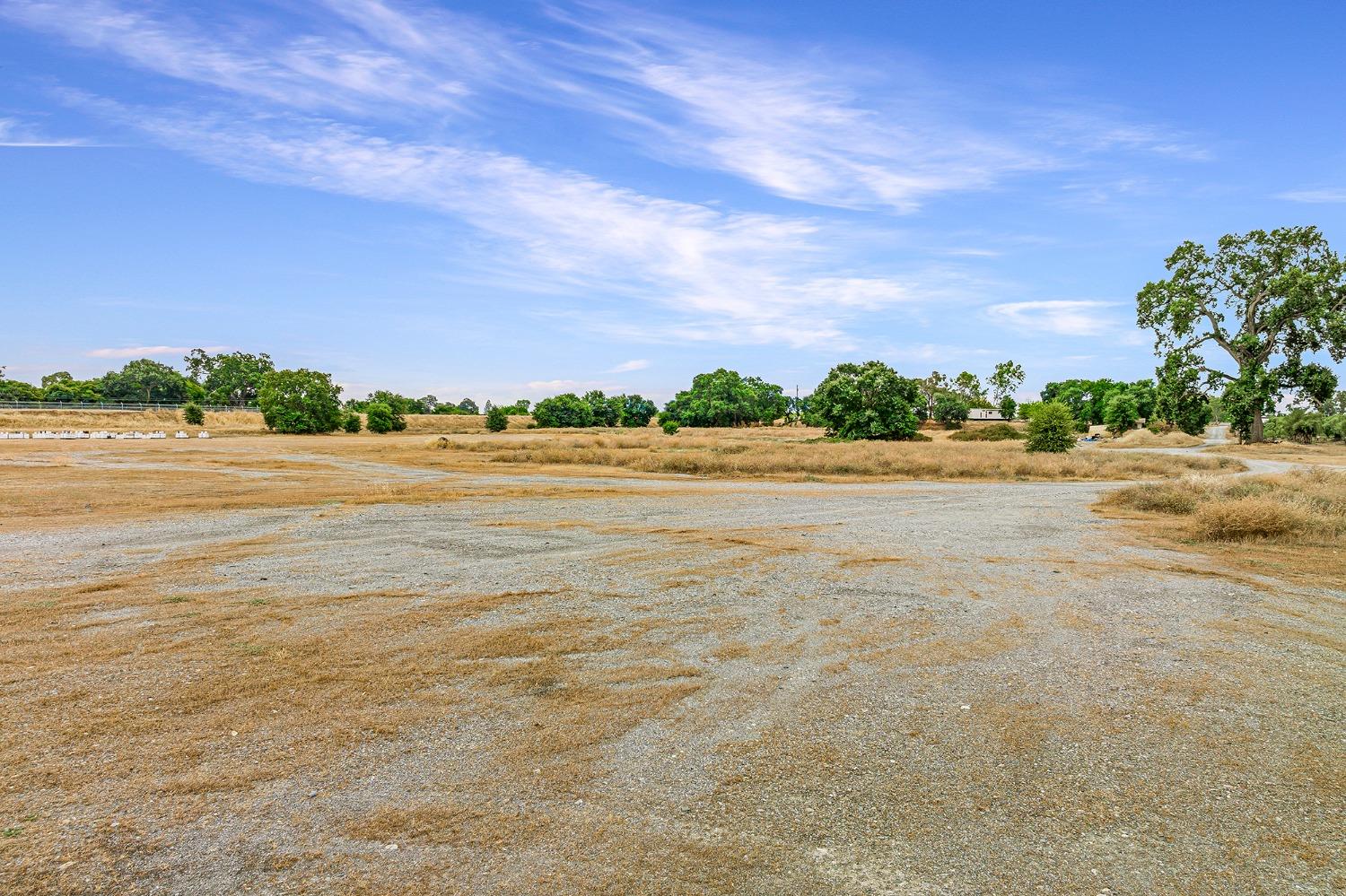 NW Maria Road, Corning, California image 21