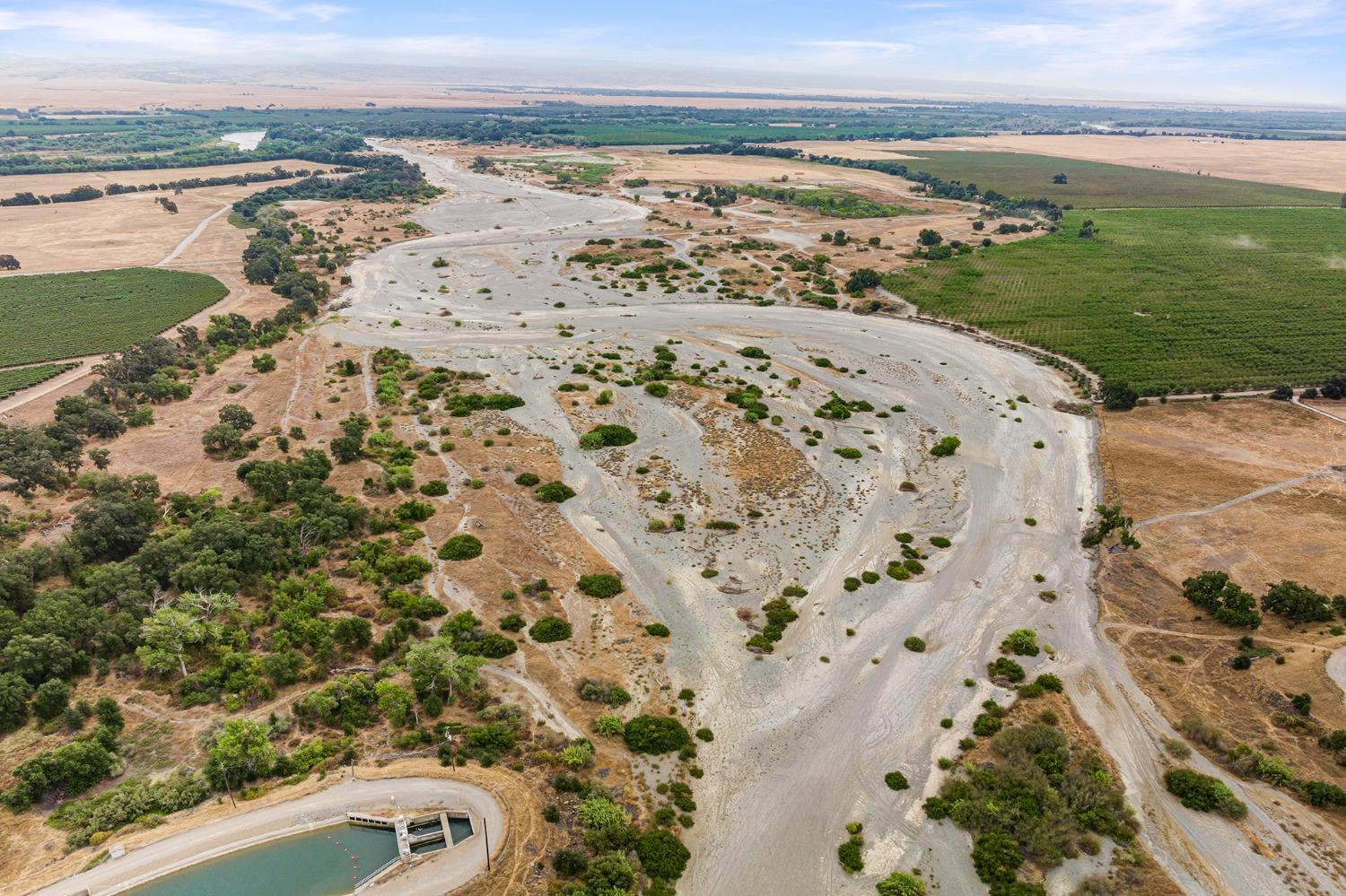 NW Maria Road, Corning, California image 8