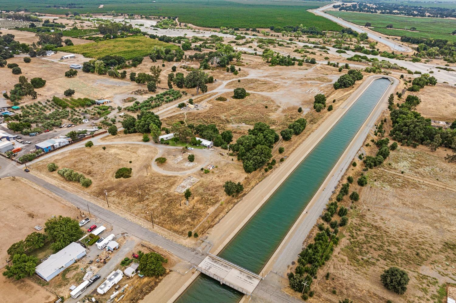 NW Maria Road, Corning, California image 14