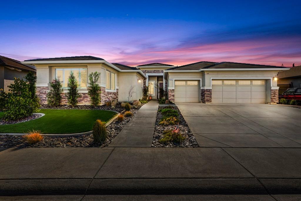 Photo of 4007 Borderlands Dr in Rancho Cordova, CA