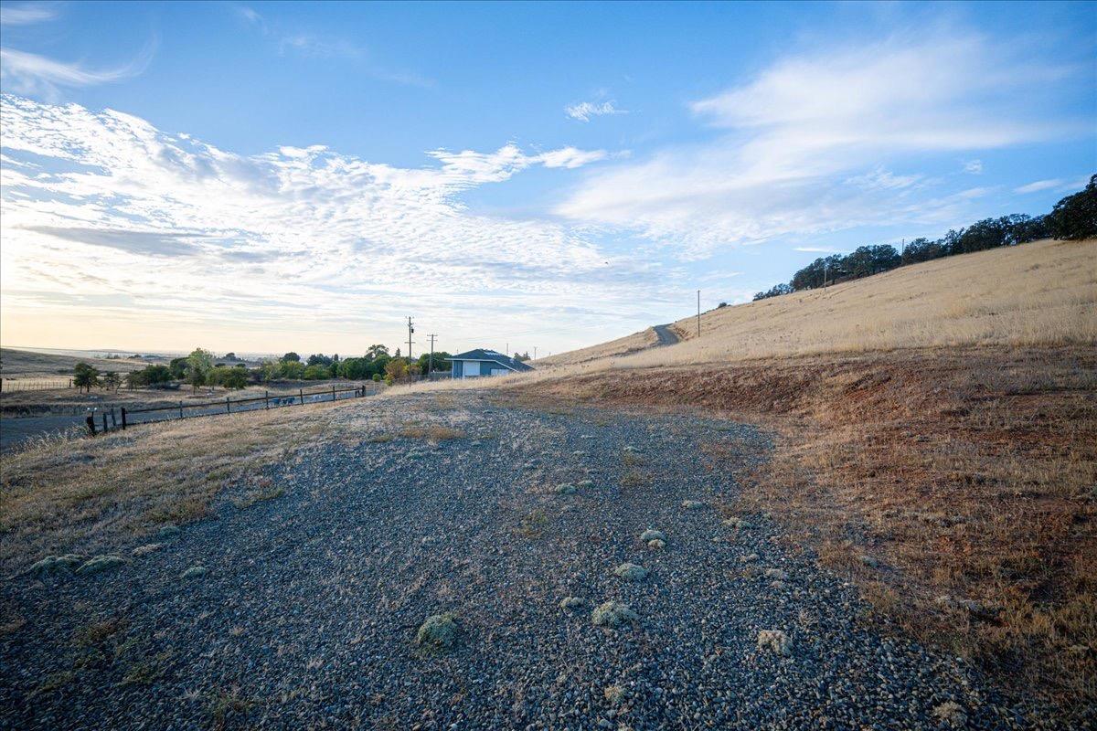 Intanko Lane, Wheatland, California image 7