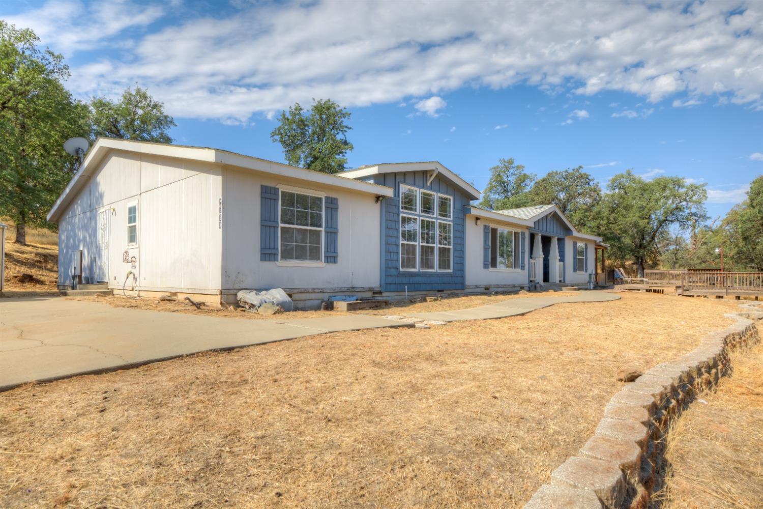 Photo of 2588 Pinecrest in Oroville, CA