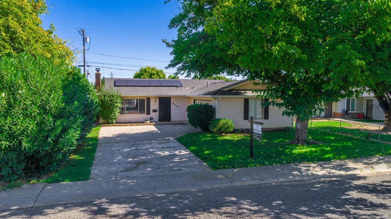 Photo of 2341 Foust St in Marysville, CA