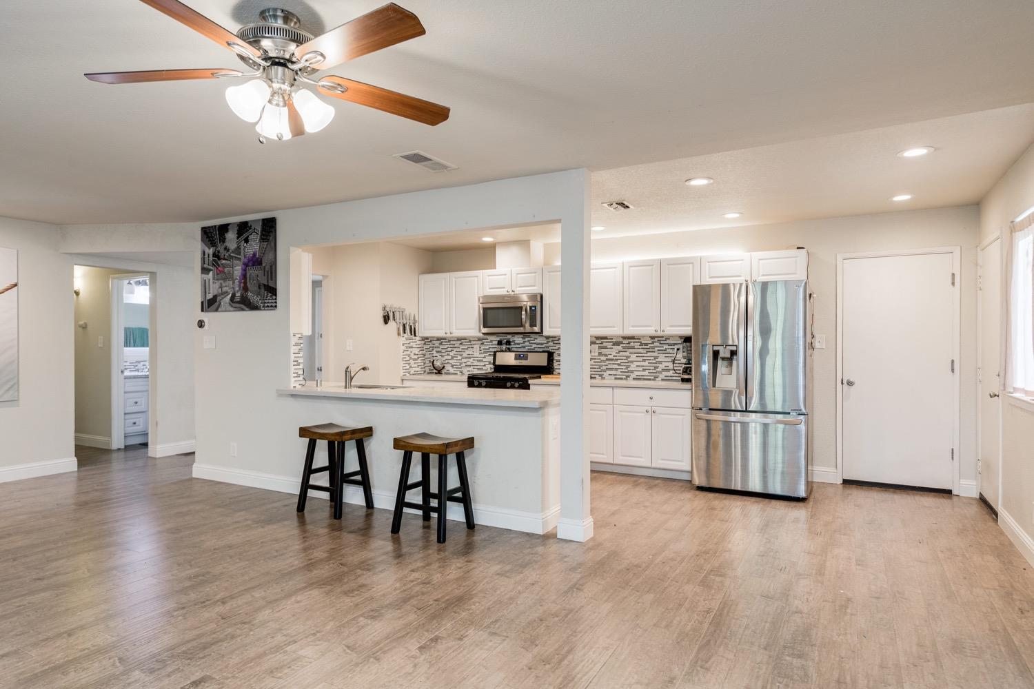 Amerigo Avenue, Orangevale, California image 4