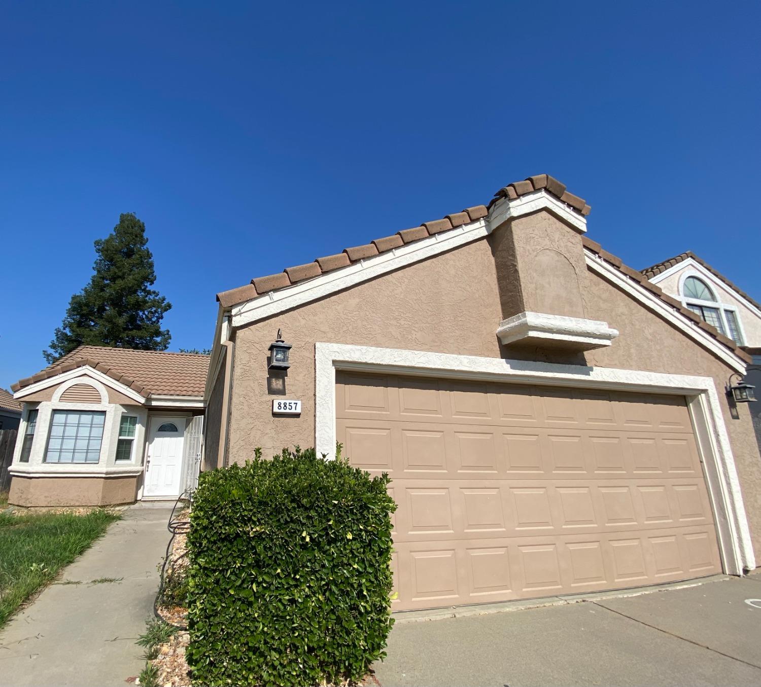 Photo of 8857 Lemas Rd in Sacramento, CA