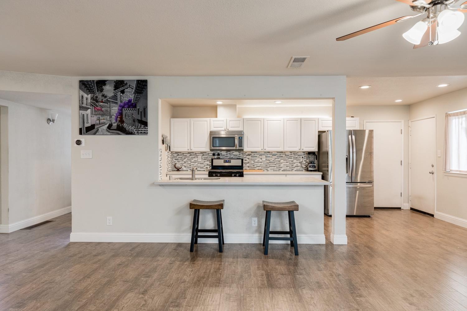 Amerigo Avenue, Orangevale, California image 5