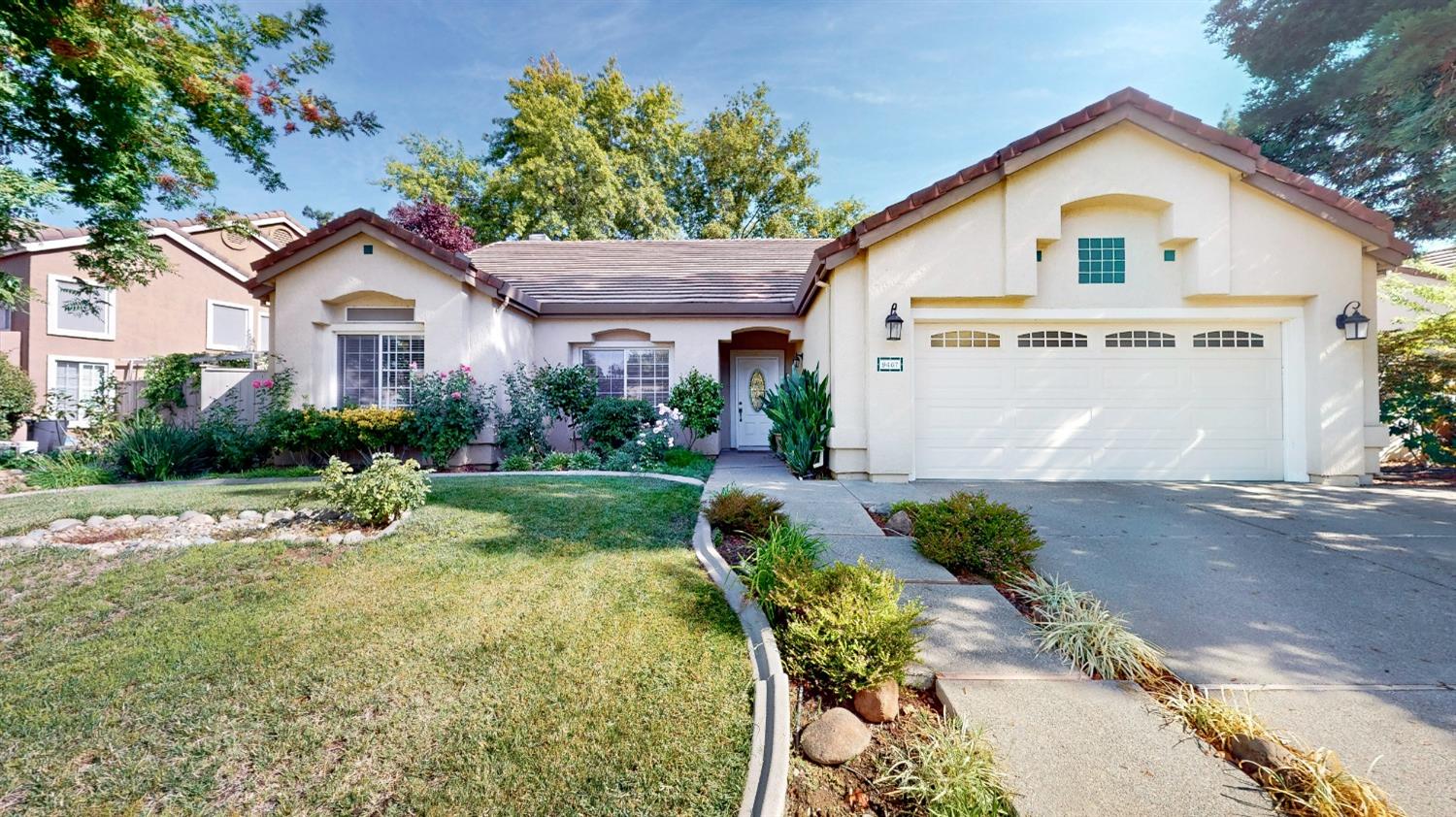 Photo of 9467 Wadena Wy in Elk Grove, CA