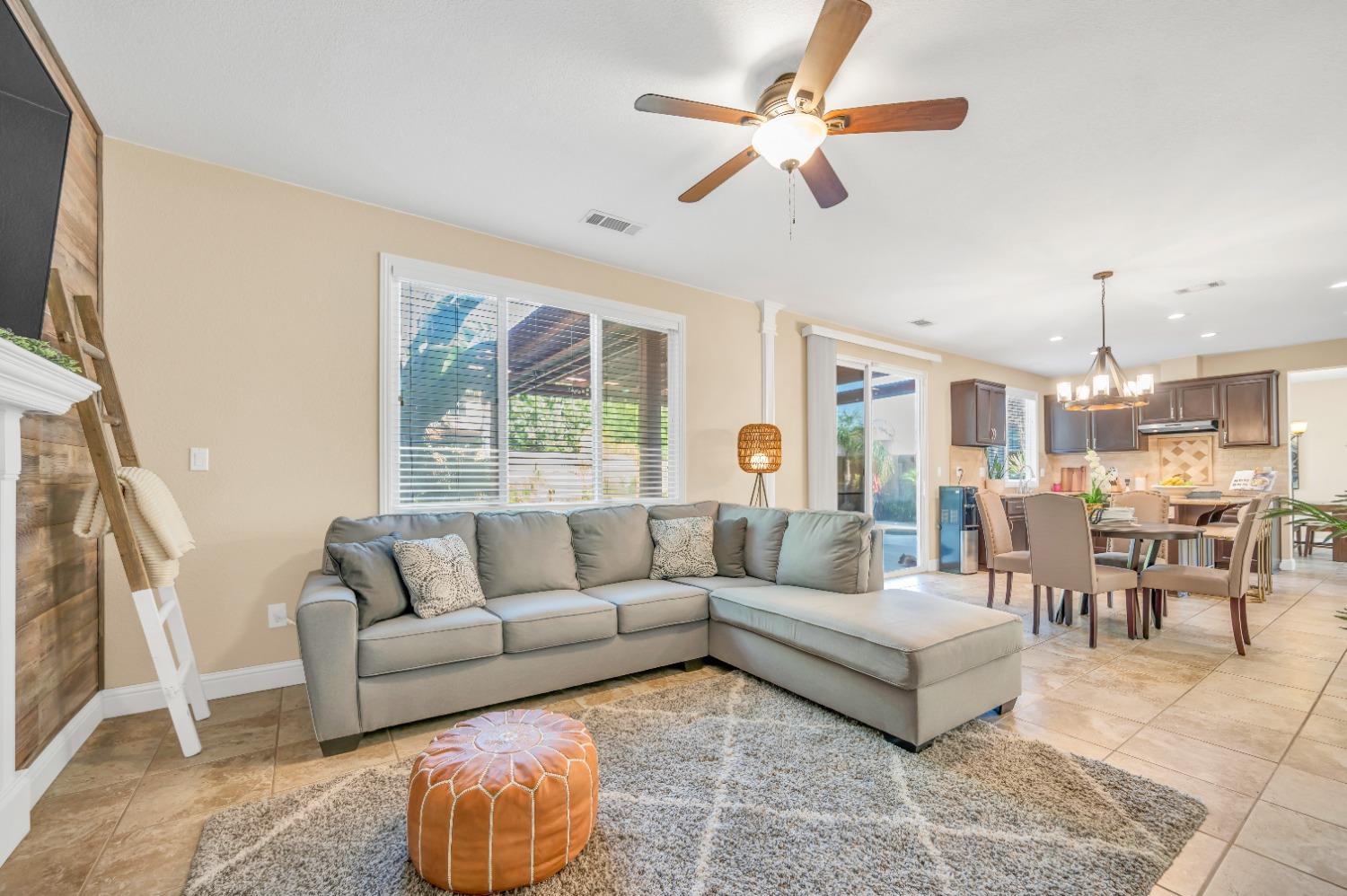Mount Conness Court, Antioch, California image 26