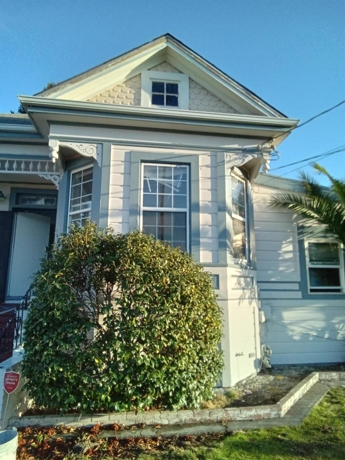 Photo of 1648 92nd Ave in Oakland, CA