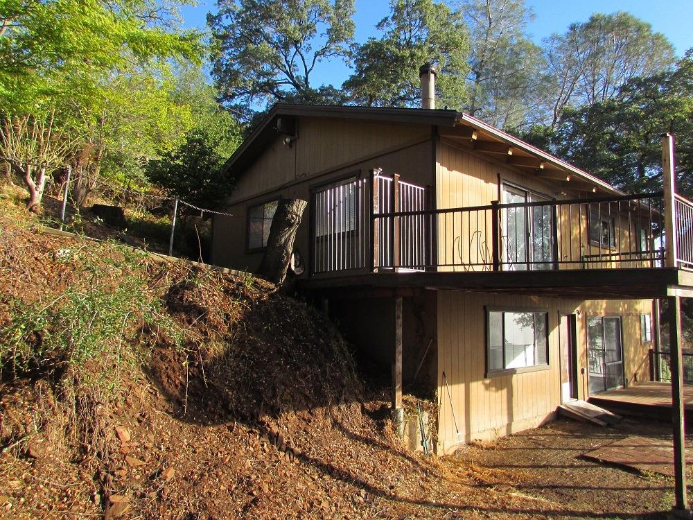 Photo of 195 Rio Camino St in Auburn, CA