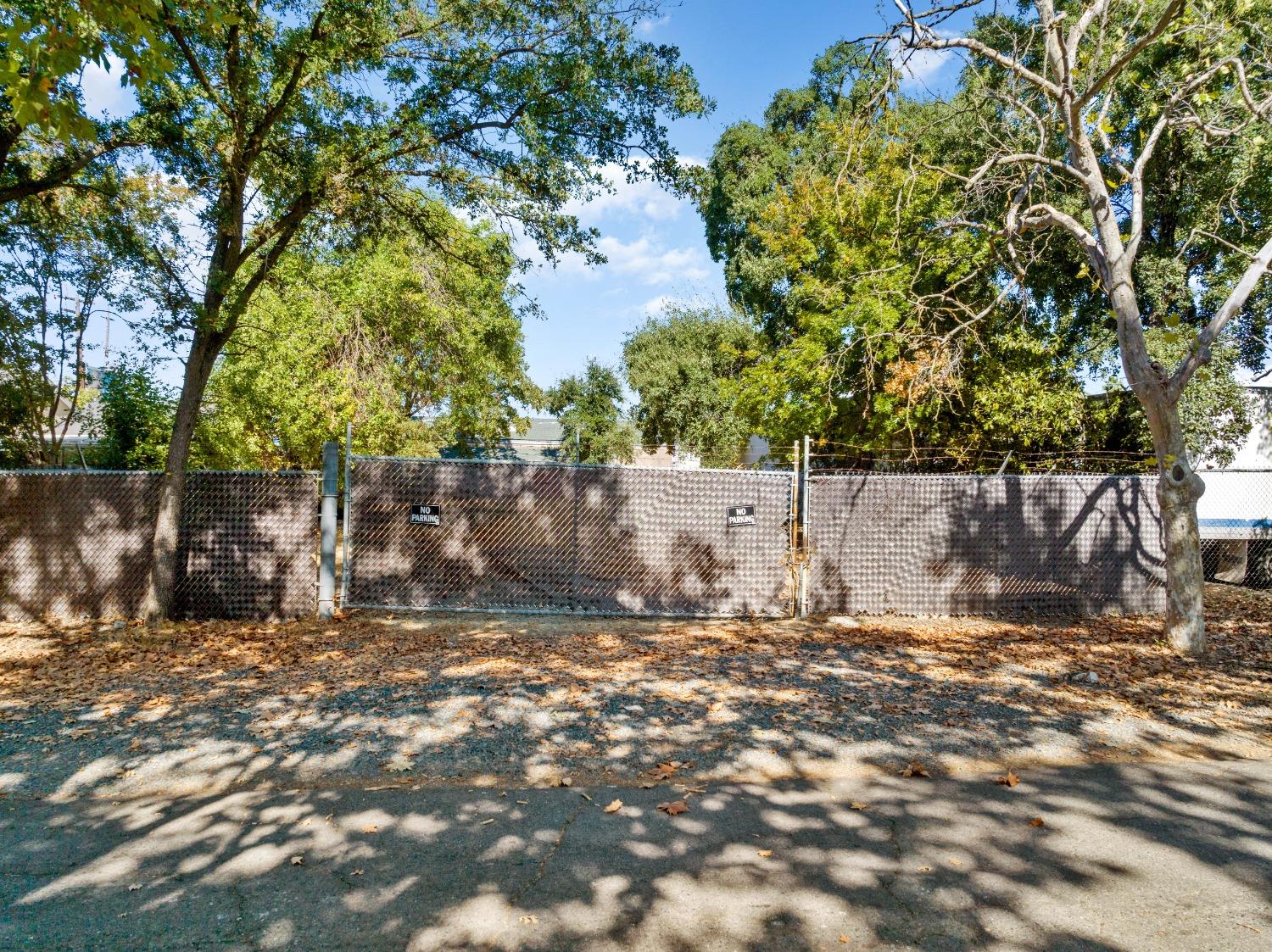 Photo of 6211 Ross Ave in Carmichael, CA