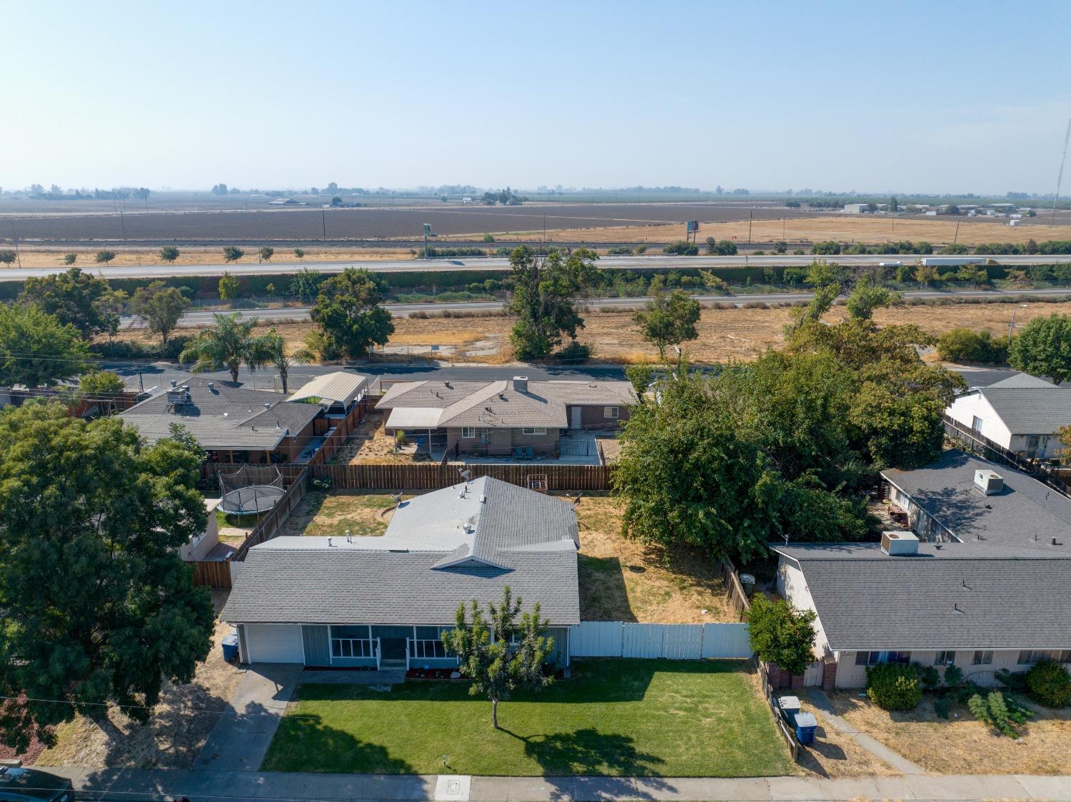 Detail Gallery Image 35 of 37 For 595 Brimmer Rd, Merced,  CA 95341 - 3 Beds | 1 Baths