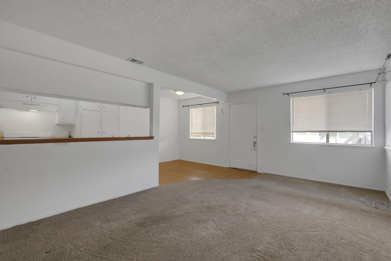 Photo #10: 223103736 Listing 