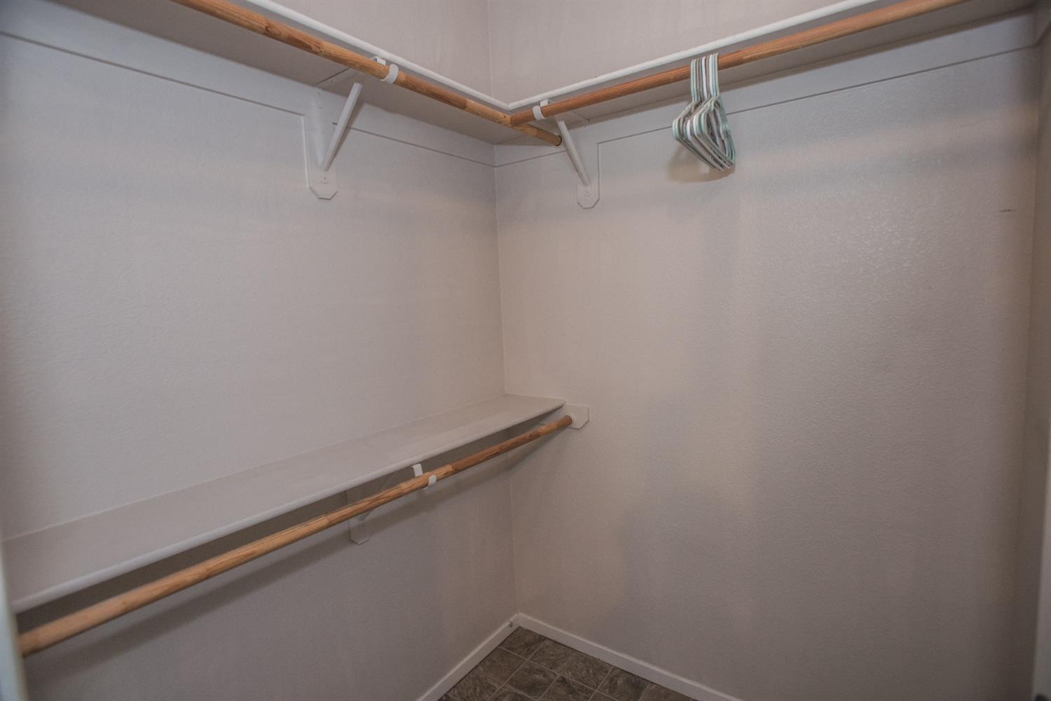 Photo #28: 223103885 Listing: Photo #28