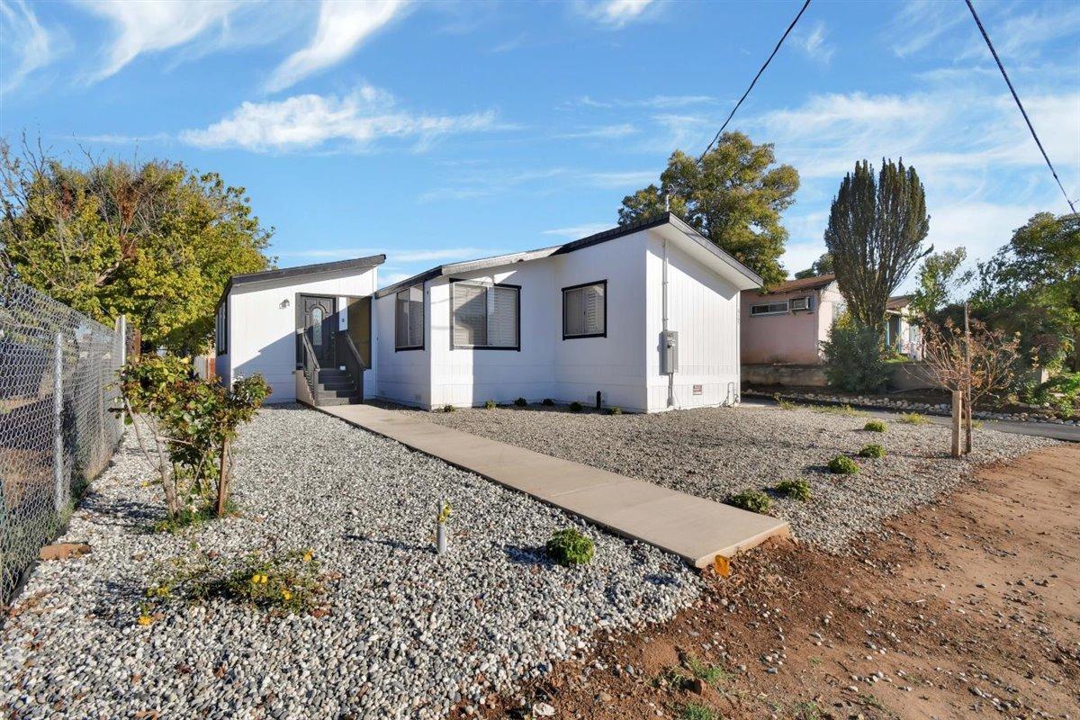 Photo of 6165 Dunning Ave in Marysville, CA