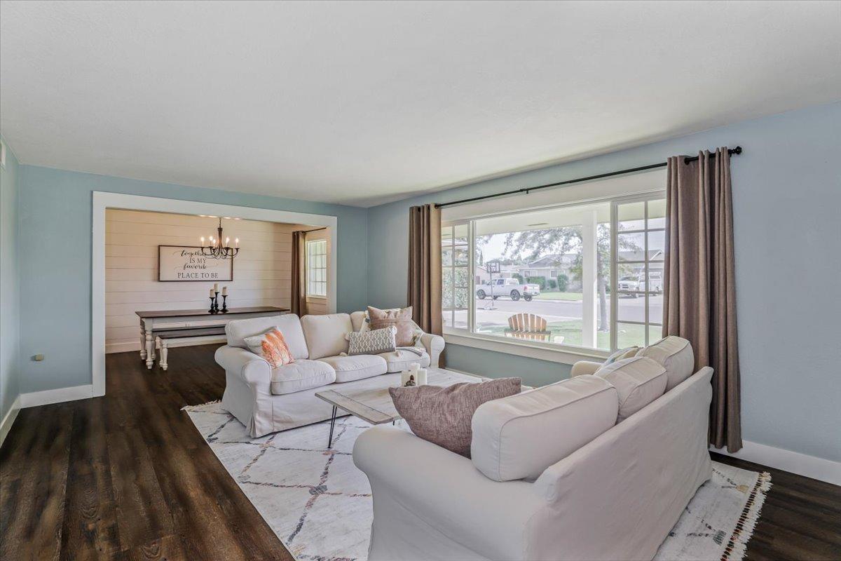 E Van Court, Ripon, California image 8