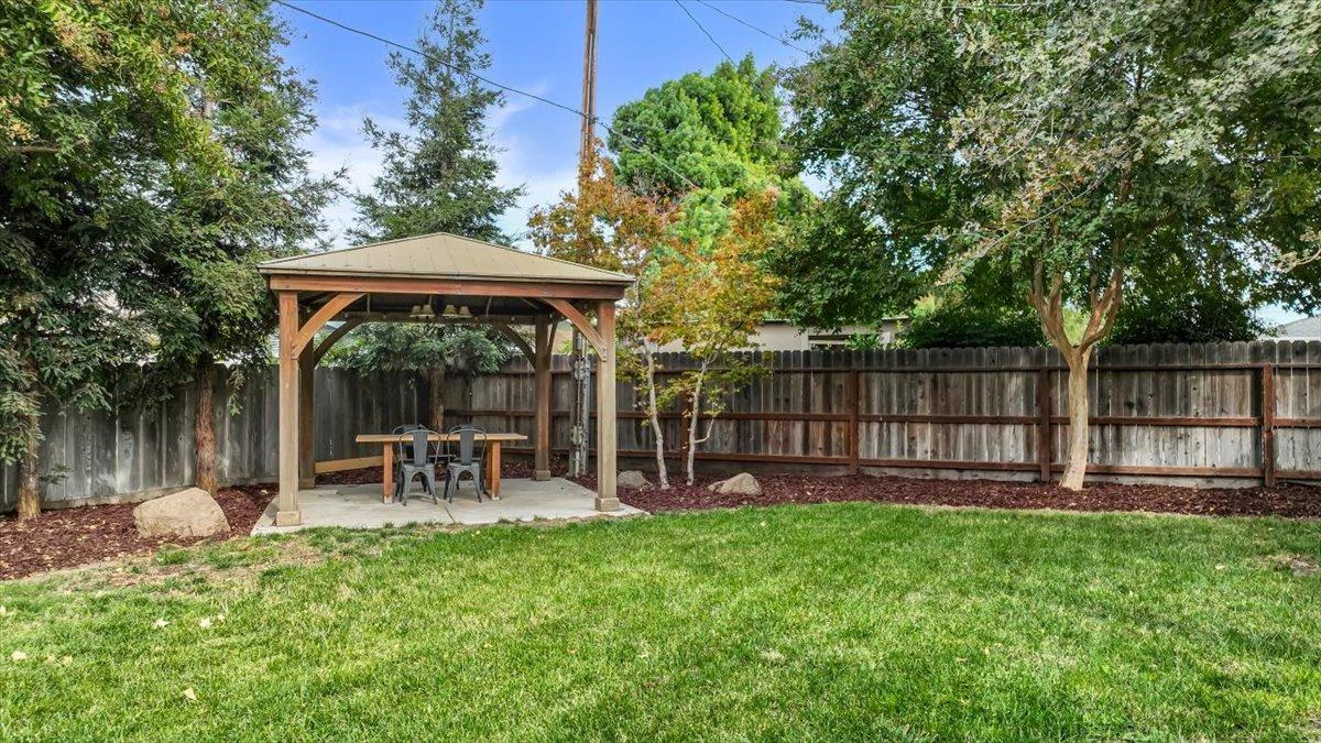 E Van Court, Ripon, California image 31