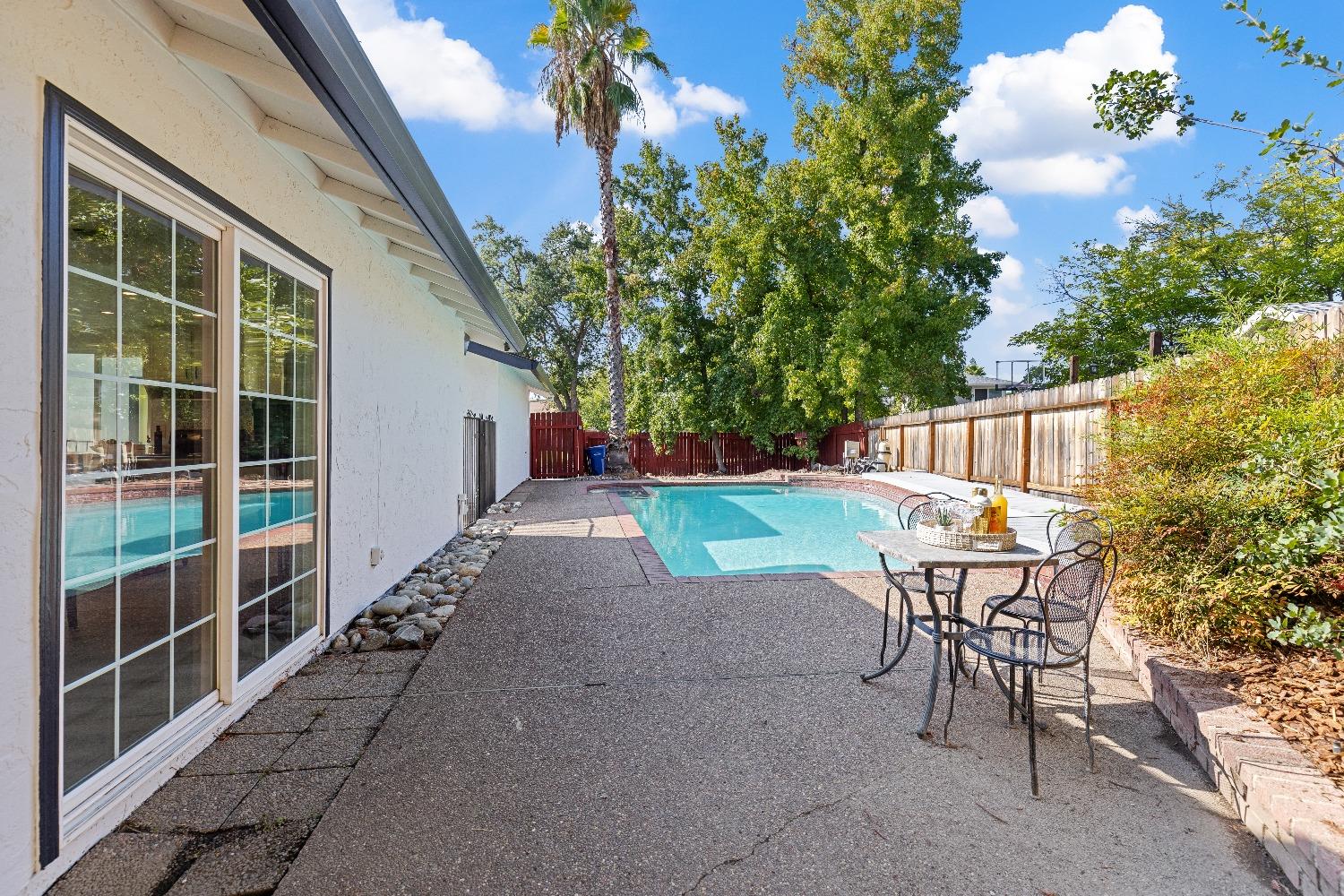 Lonicera Drive, Orangevale, California image 5