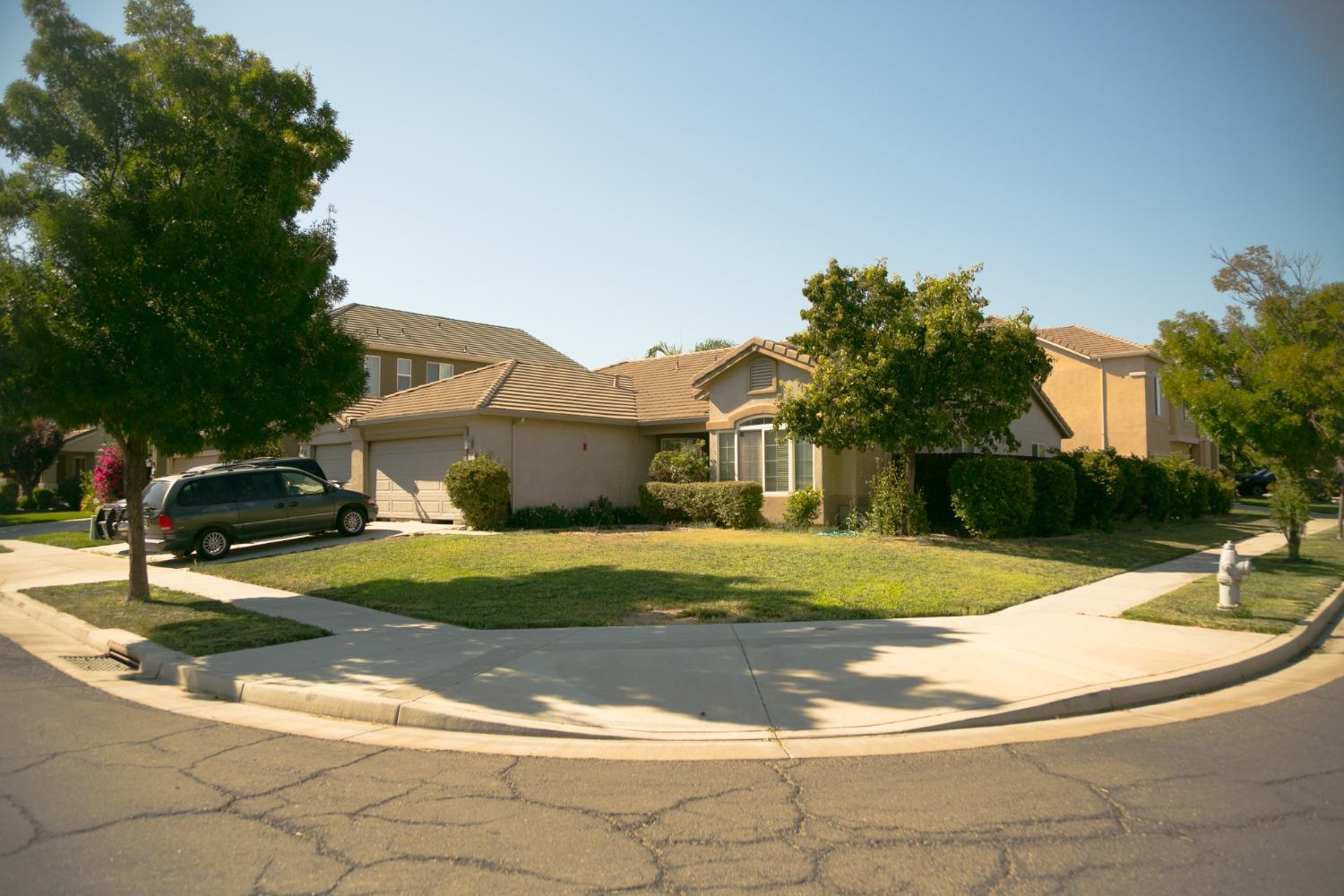 Willow Way, Los Banos, California image 2