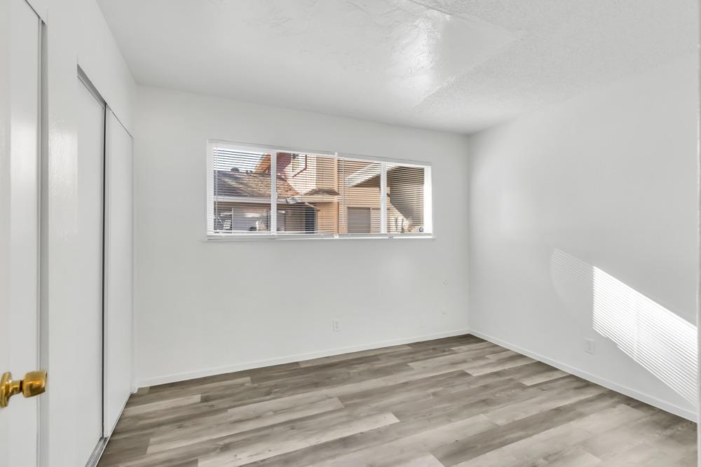 Photo #16: 223104099 Listing: Photo #16