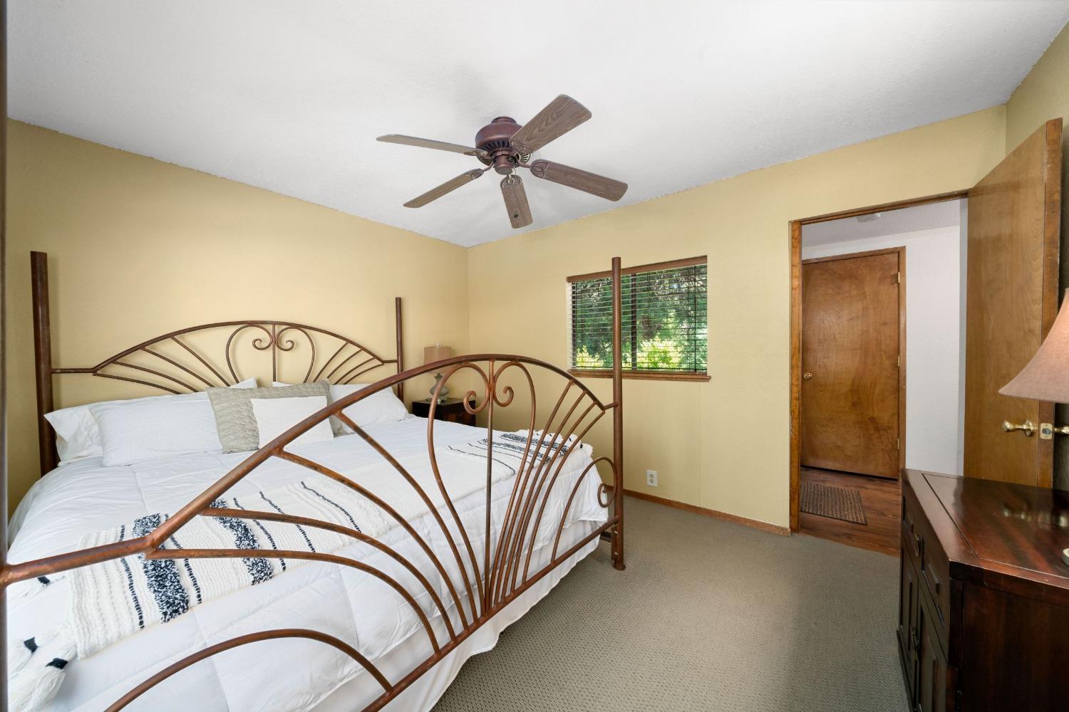 Perry Creek Road #B, Somerset, California image 10