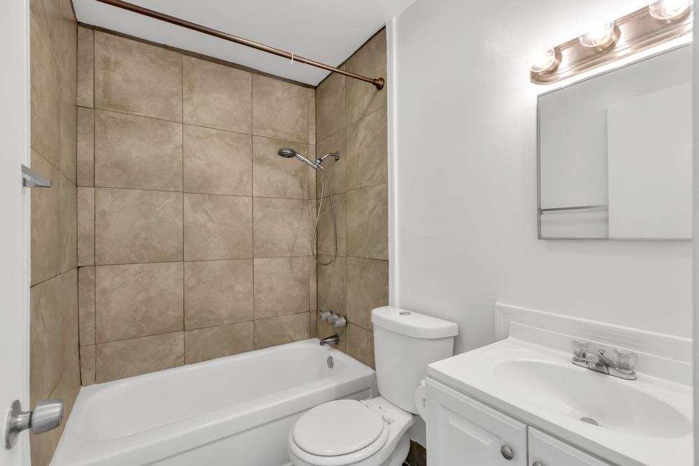 Photo #18: 223104099 Listing: Photo #18