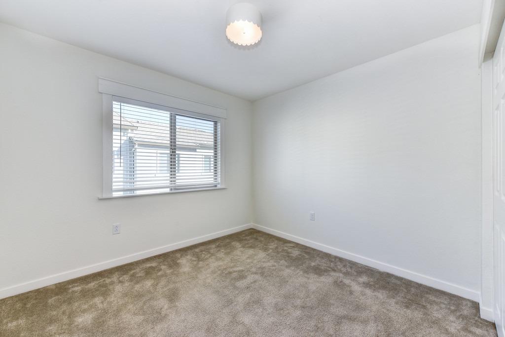 Photo #18: 223103078 Listing: Photo #18