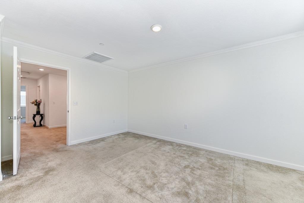 Photo #26: 223103078 Listing: Photo #26