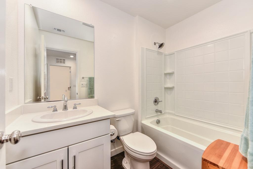 Photo #19: 223103078 Listing: Photo #19