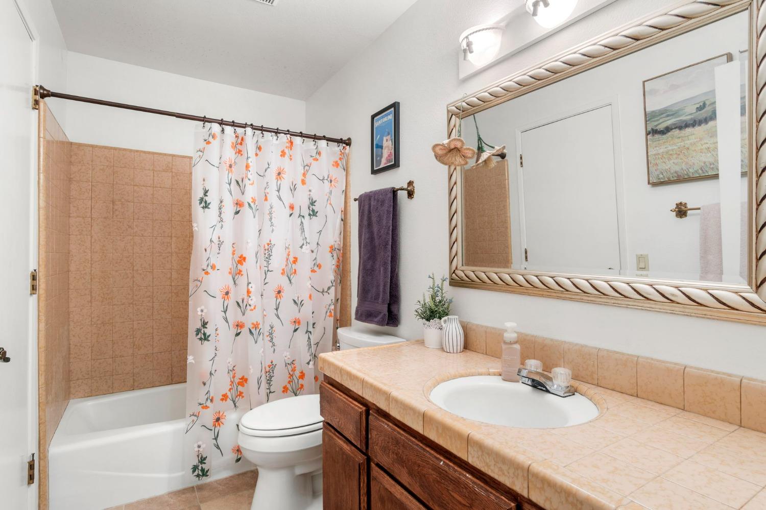 Photo #42: 223103356 Listing: Photo #42