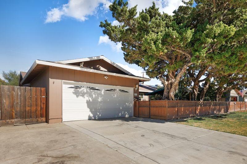 Photo of 2711 Madrone Ave in Stockton, CA