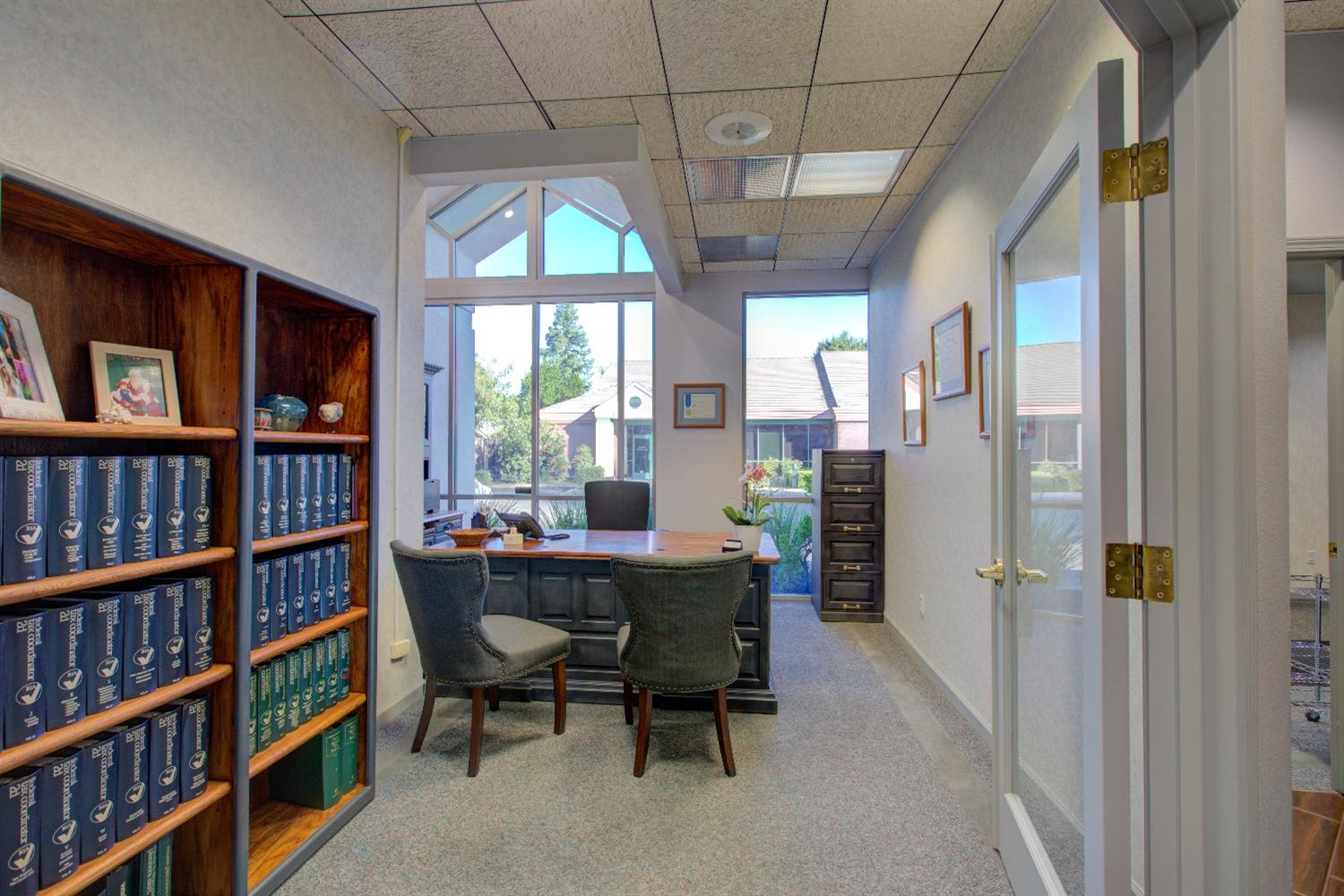 Detail Gallery Image 15 of 21 For 809 Sylvan Ave #200,  Modesto,  CA 95350 - – Beds | – Baths