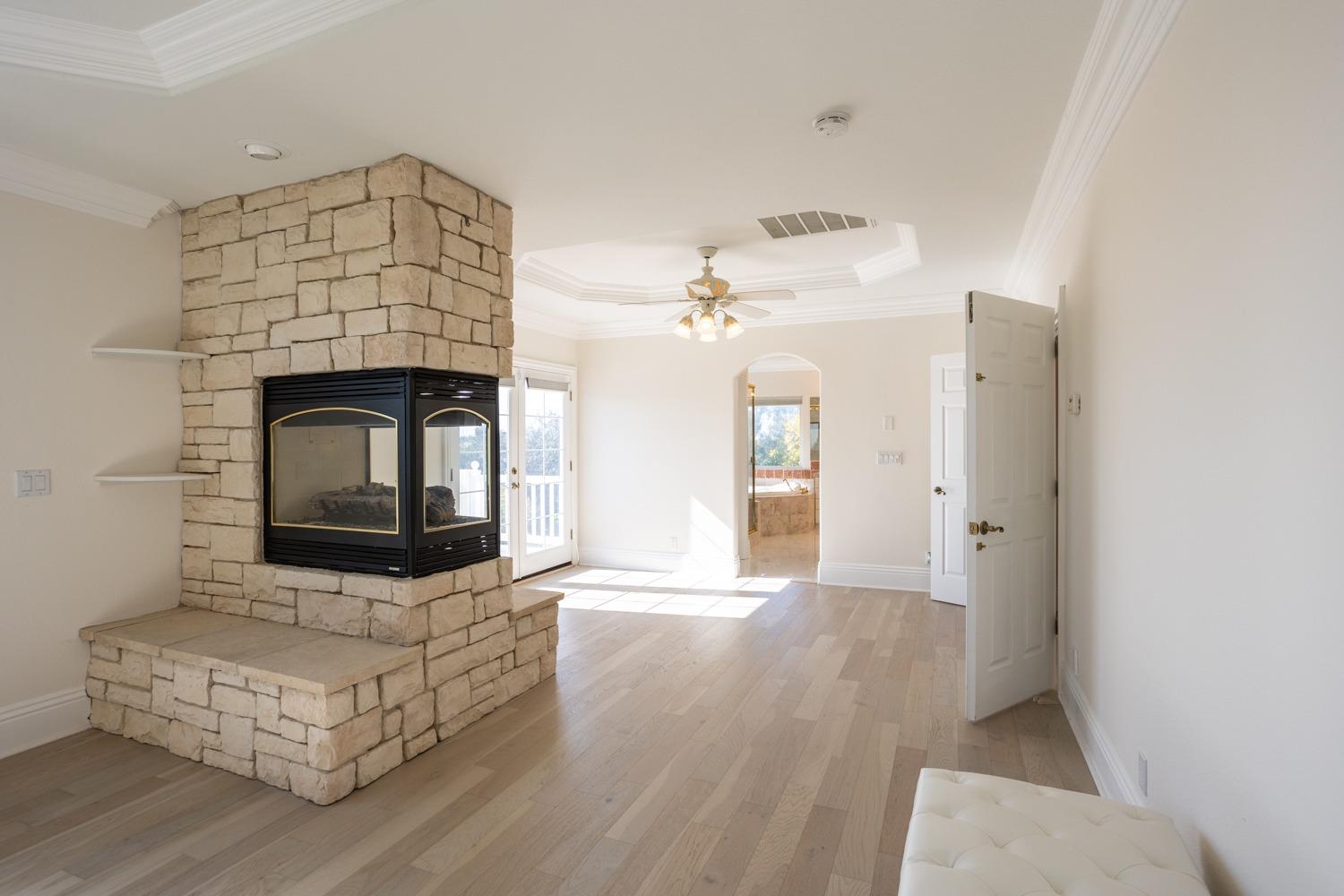 Detail Gallery Image 28 of 52 For 9624 Gray Fox Ct, Oakdale,  CA 95361 - 5 Beds | 3/1 Baths