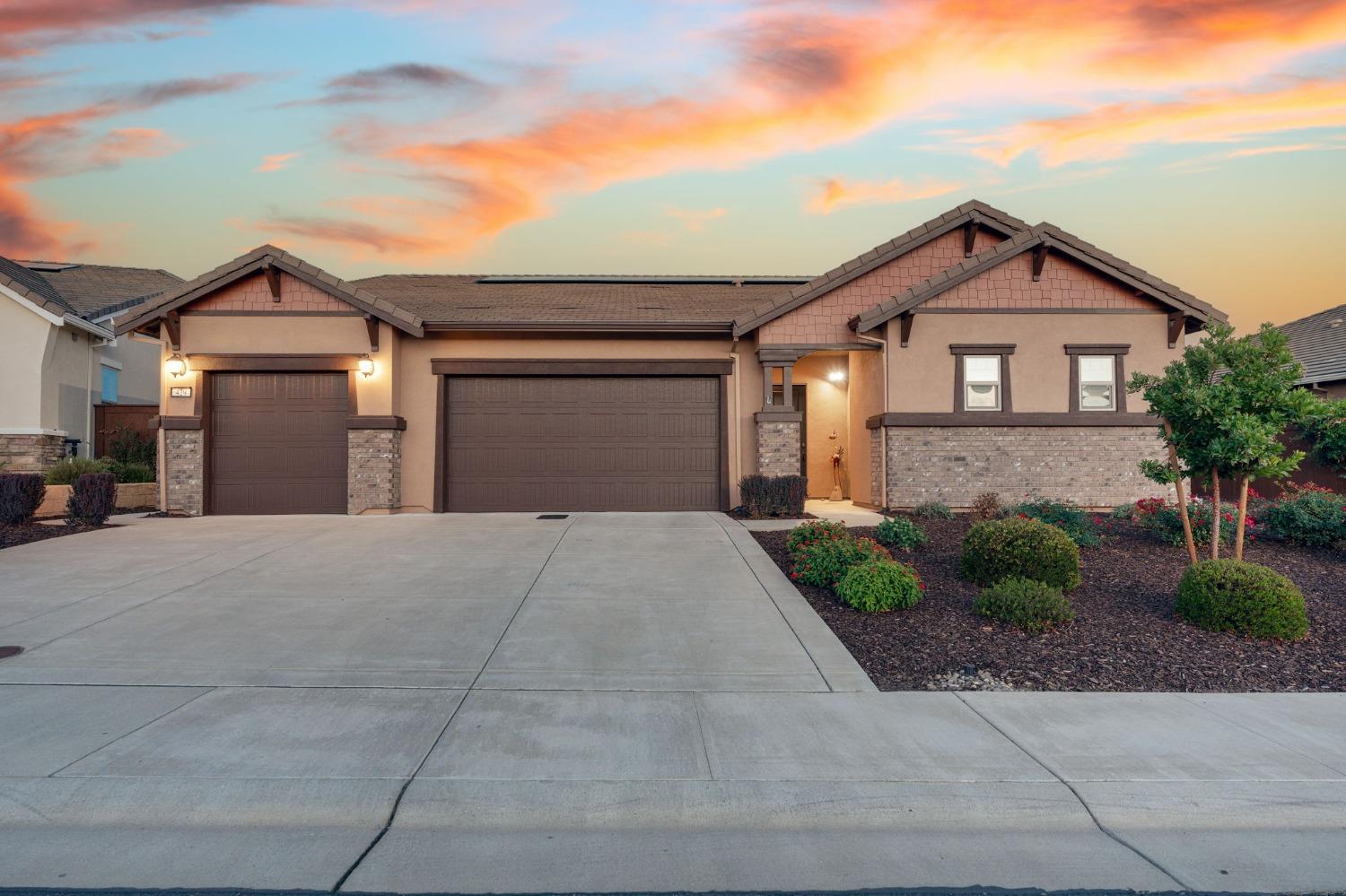 Photo of 429 La Paz Ct in El Dorado Hills, CA