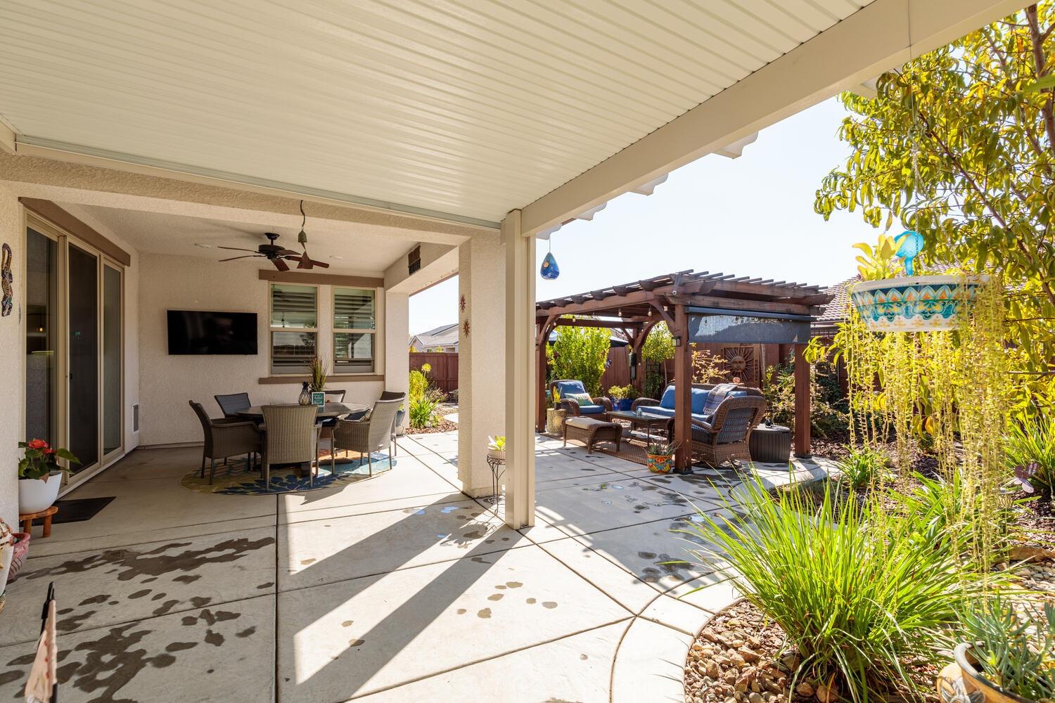 Madrid Drive, El Dorado Hills, California image 21