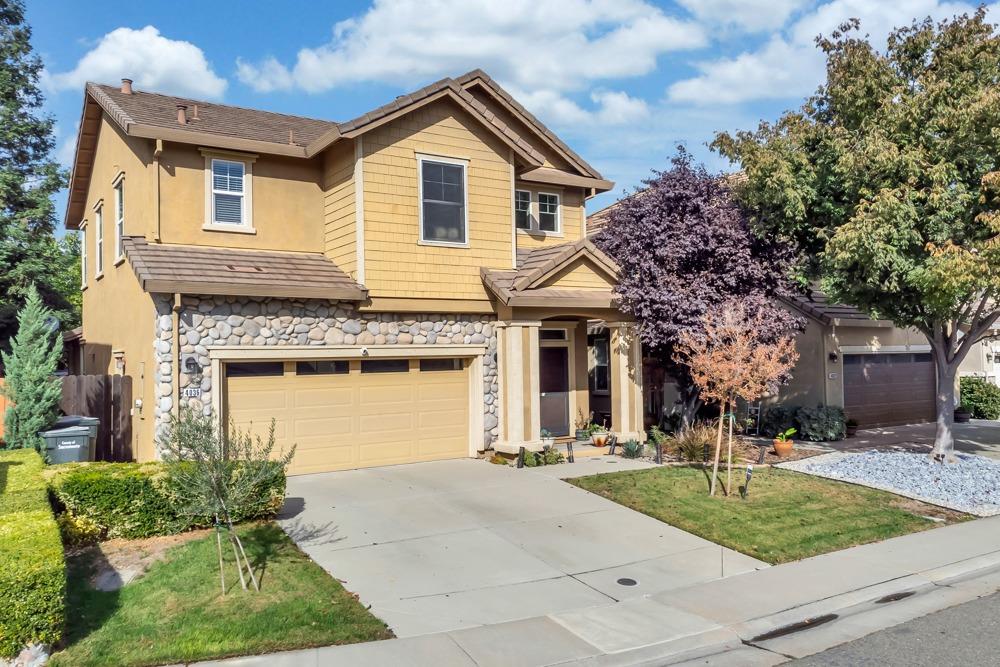 Photo of 4036 Hellenic Dr in Sacramento, CA