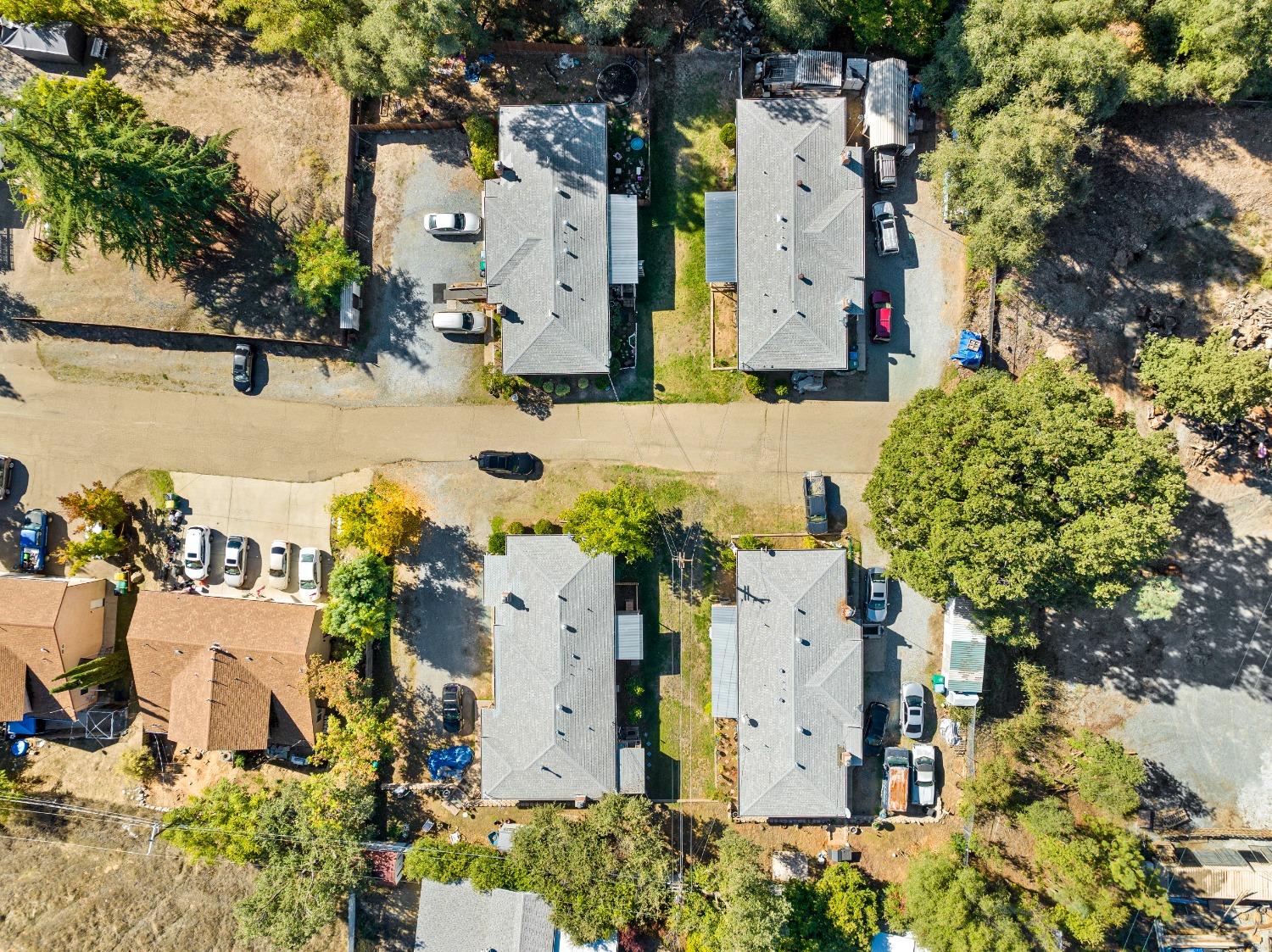 Elizabeth Lane, El Dorado, California image 20