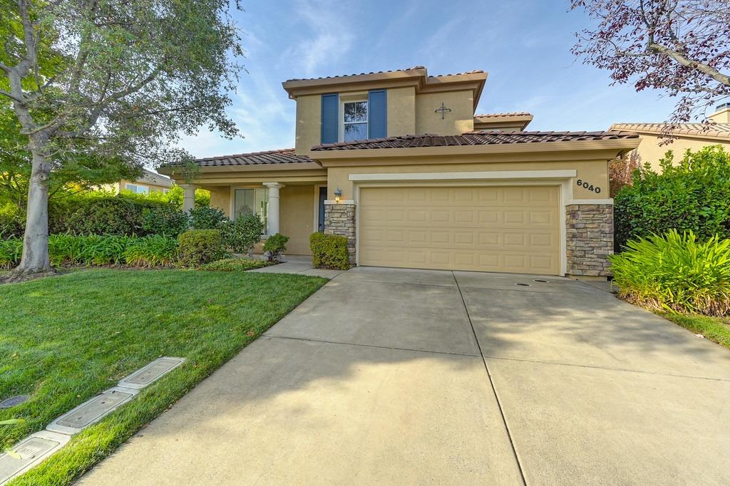 Photo of 6040 Edgehill Dr in El Dorado Hills, CA