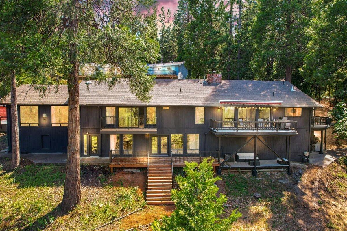 Photo of 11674 Northview Dr in Nevada City, CA