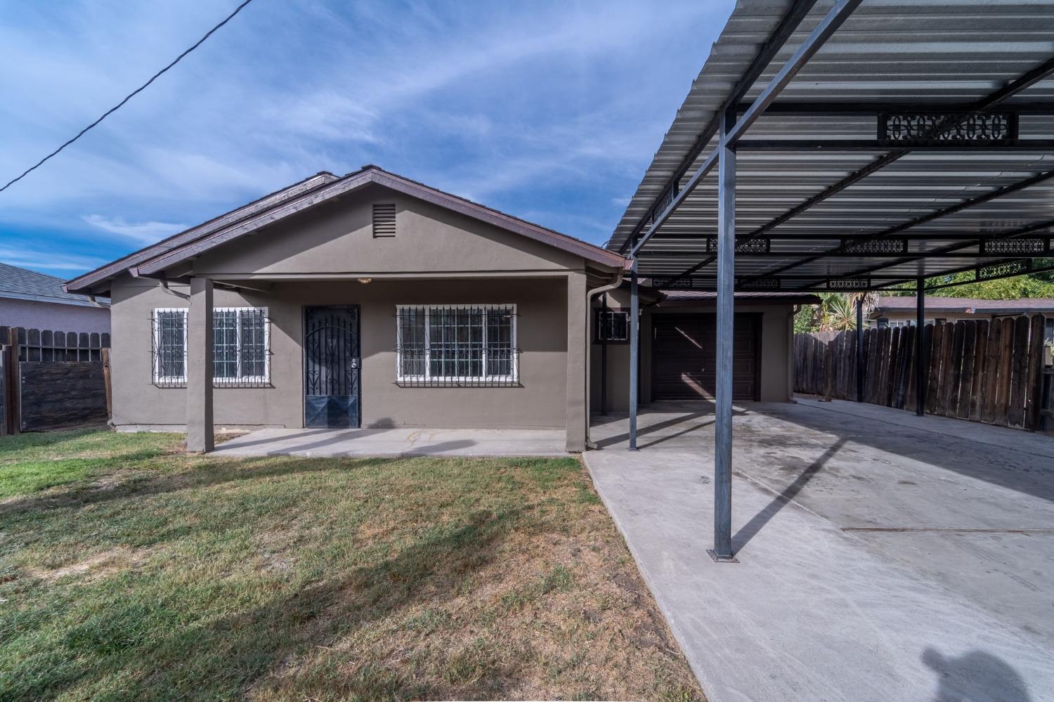 Photo of 789 W 5th St in Stockton, CA