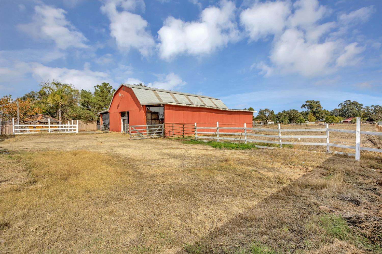 Cosumnes Road, Wilton, California image 1