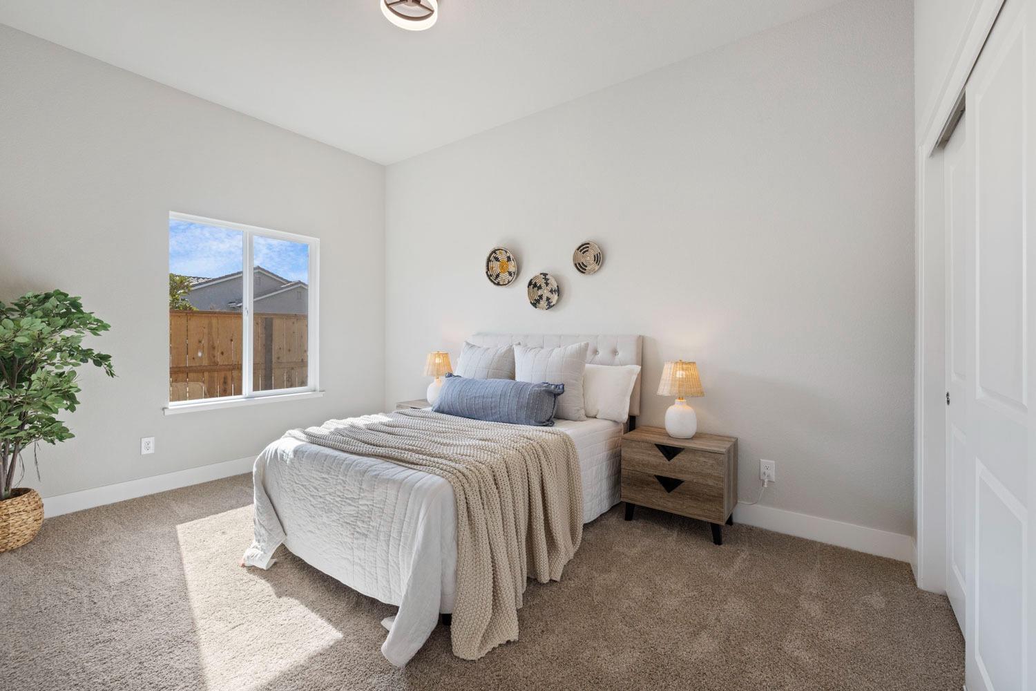 Detail Gallery Image 12 of 60 For 1211 Heavenly Cir, Stockton,  CA 95209 - 3 Beds | 2 Baths