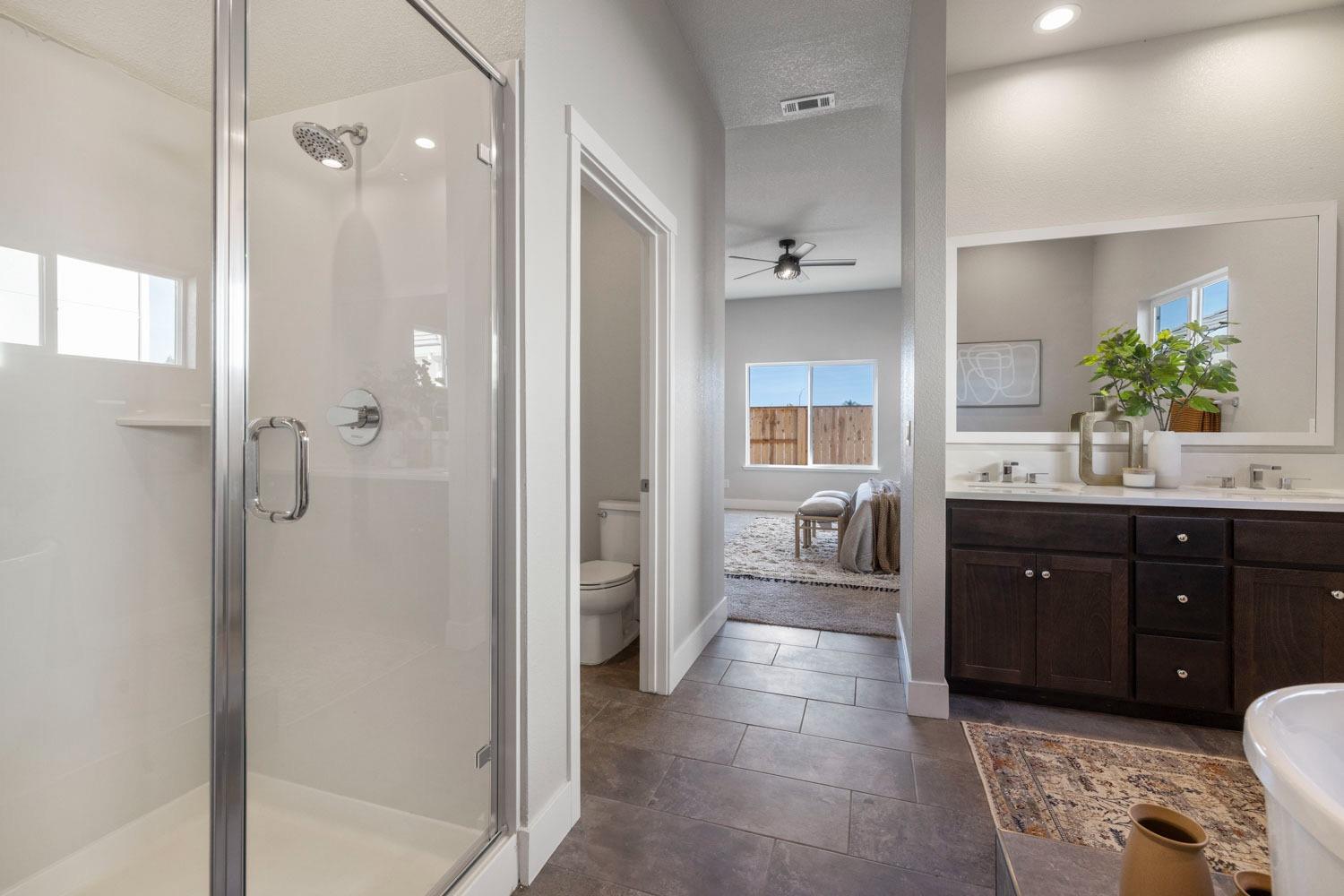 Detail Gallery Image 21 of 60 For 1211 Heavenly Cir, Stockton,  CA 95209 - 3 Beds | 2 Baths