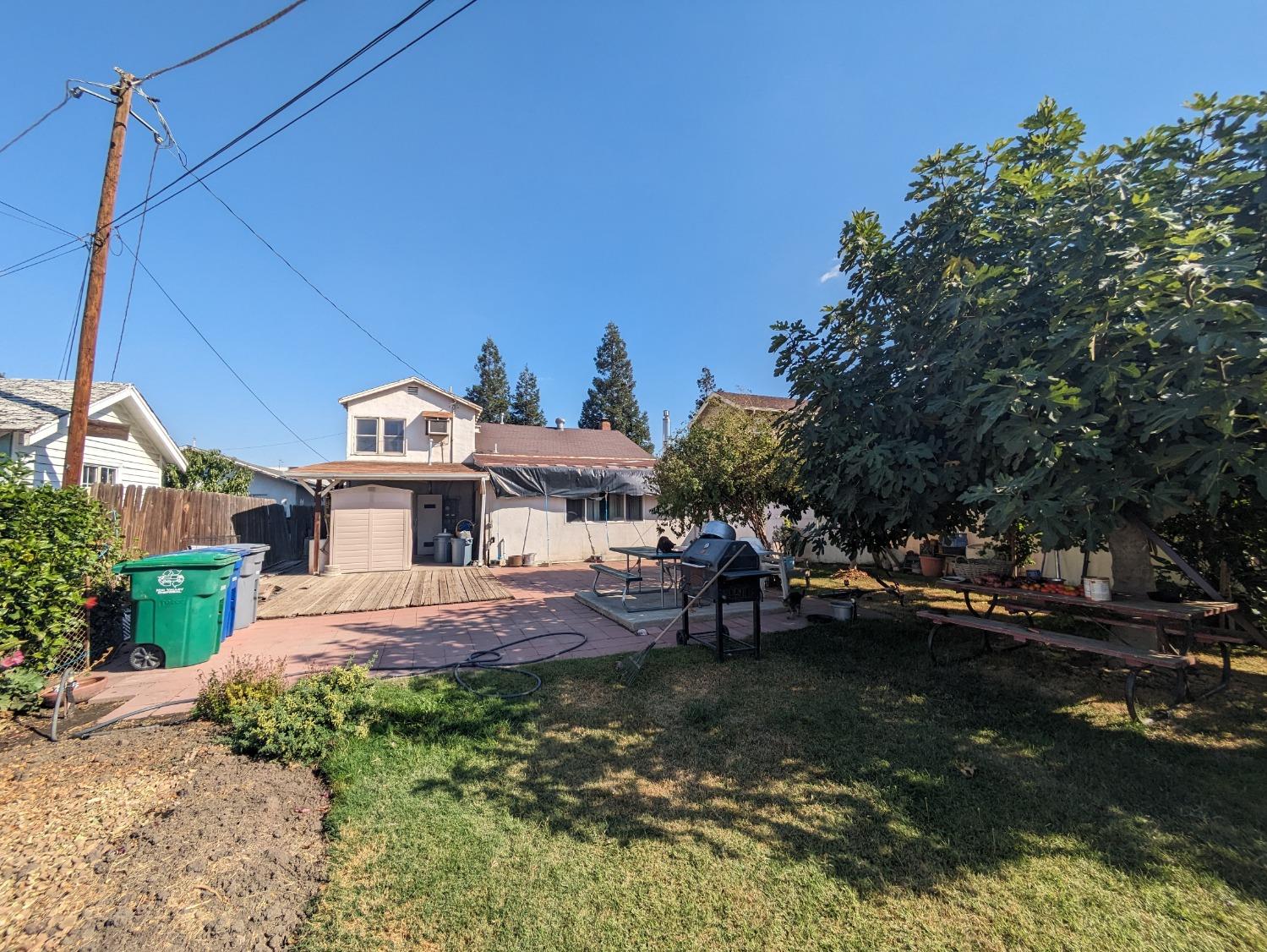 Mabel Avenue, Dos Palos, California image 2