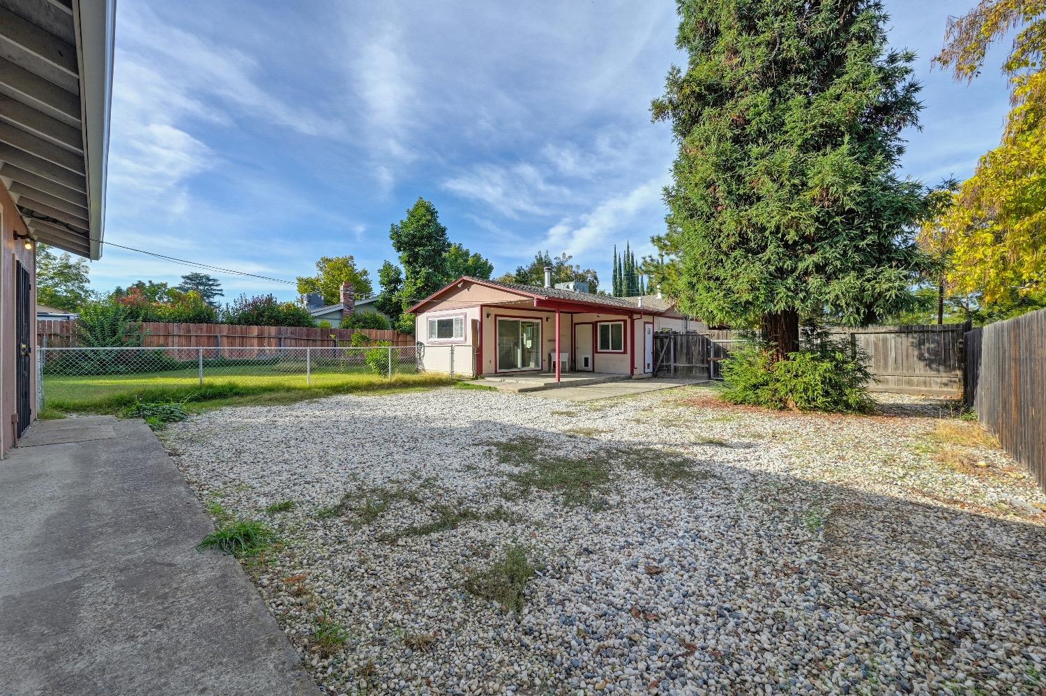 Calvert Avenue, Orangevale, California image 20