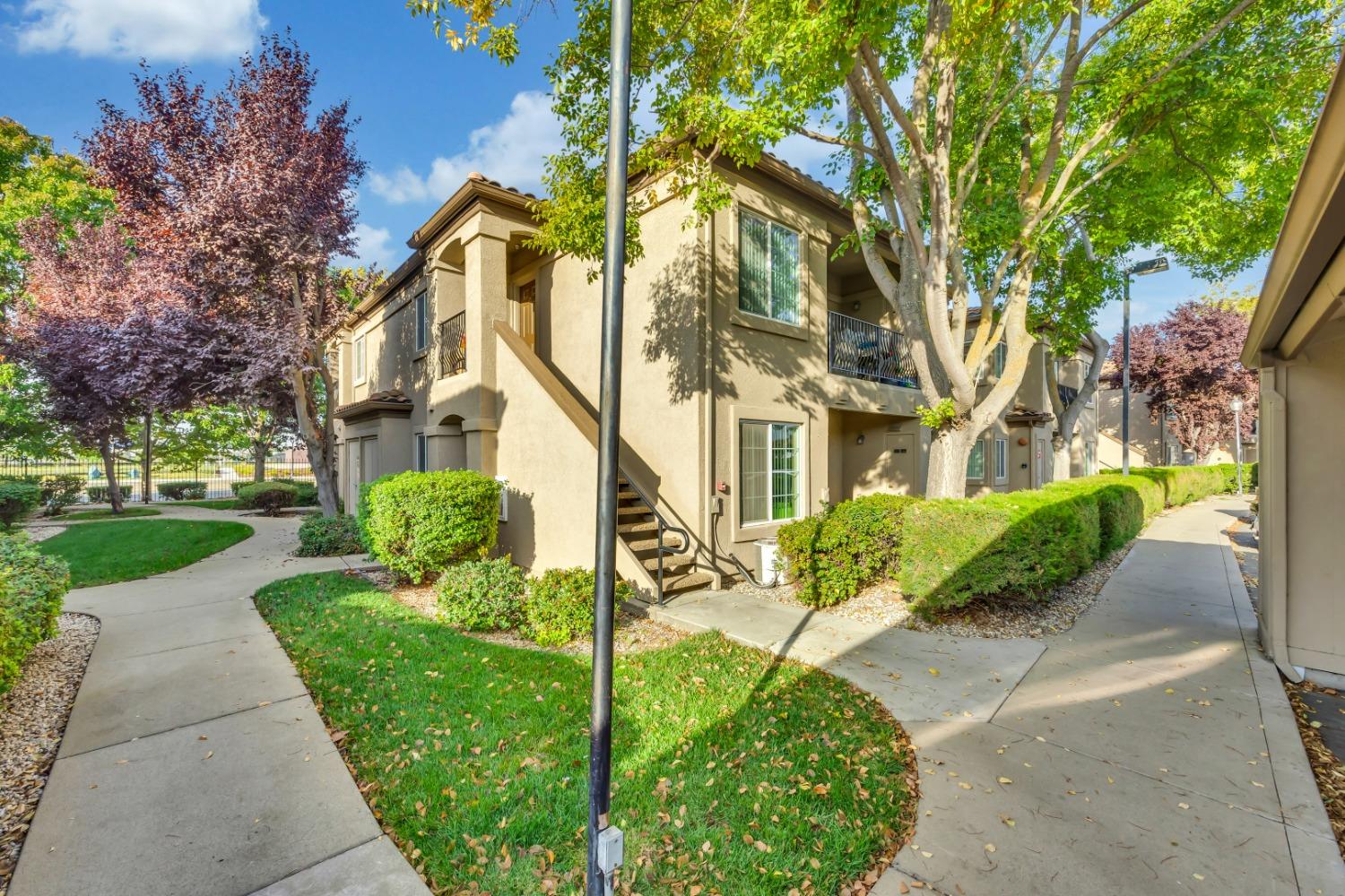 Detail Gallery Image 1 of 1 For 4200 E Commerce Way #1324,  Sacramento,  CA 95834 - 3 Beds | 2 Baths