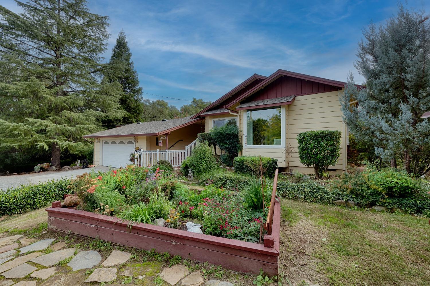 Photo of 3835 Rand in Auburn, CA
