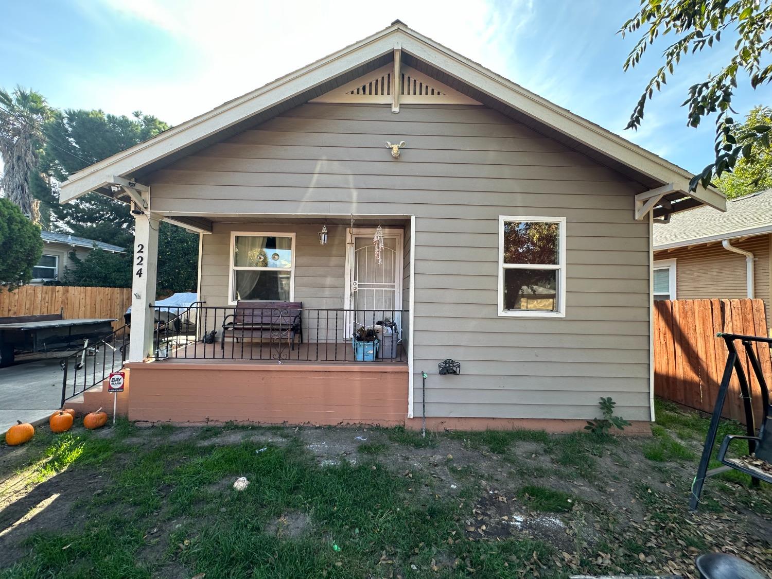 Photo of 224 Blain Ave in Stockton, CA