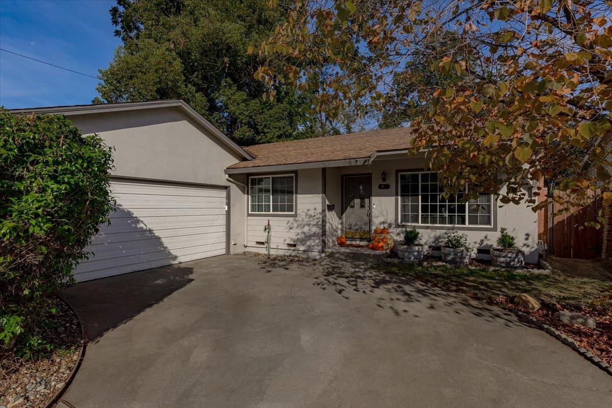 Detail Gallery Image 1 of 1 For 7423 Rollingwood Blvd, Citrus Heights,  CA 95621 - 3 Beds | 1/1 Baths